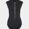 Seafolly Collective Zip Front One Piece - Badpak - Black -Outlet Seafolly Winkel 7a160b990e3d469bb37dd40e4beedd76