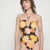 Seafolly PALM SPRINGS BANDEAU ONE PIECE - Badpak 1 Seafolly PALM SPRINGS BANDEAU ONE PIECE - Badpak -Outlet Seafolly Winkel 7e2b0297e15c4efb9f61d3edbd3db87c